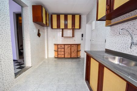 Casa de condomínio à venda com 100m², 3 quartos e 1 vagaCozinha