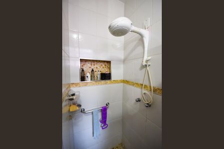 Casa de condomínio à venda com 100m², 3 quartos e 1 vagaBanheiro Social