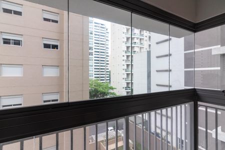 Sacada da Suíte de apartamento à venda com 1 quarto, 38m² em Indianópolis, São Paulo