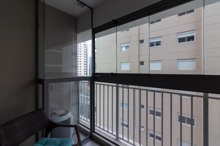 Apartamento à venda com 38m², 1 quarto e sem vaga Apartamento à venda com 38m², 1 quarto e sem vagaSacada da Suíte