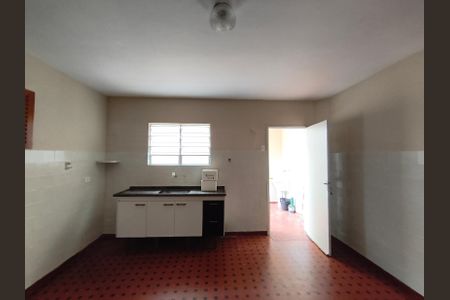 Casa à venda com 105m², 2 quartos e 2 vagasCozinha