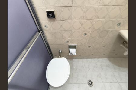 Casa à venda com 105m², 2 quartos e 2 vagasBanheiro