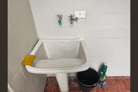 Casa à venda com 105m², 2 quartos e 2 vagasÁrea de Serviço