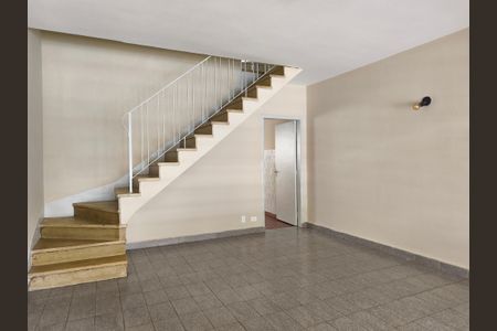 Sala de casa à venda com 2 quartos, 105m² em Vila São José, São Paulo