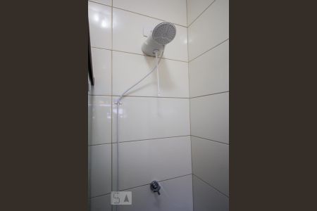 Casa à venda com 180m², 5 quartos e 5 vagasBanheiro suíte