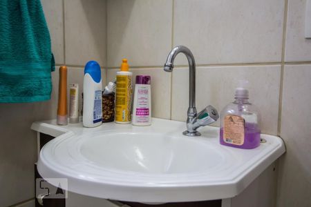 Casa à venda com 180m², 5 quartos e 5 vagasLavabo 2