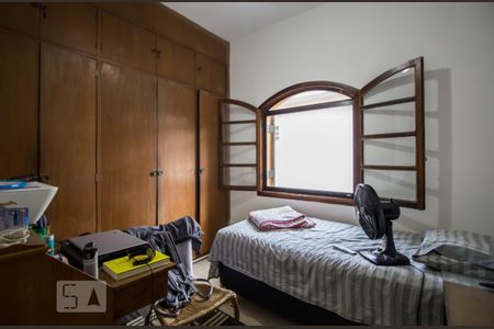 Casa à venda com 180m², 5 quartos e 5 vagasQuarto 2