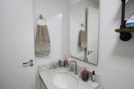 Apartamento para alugar com 64m², 2 quartos e 1 vagaBanheiro social