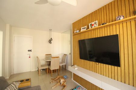 Sala de apartamento à venda com 2 quartos, 64m² em Jacarepaguá, Rio de Janeiro