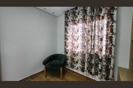 Casa para alugar com 384m², 4 quartos e 4 vagas Casa para alugar com 384m², 4 quartos e 4 vagasSala