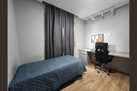 Casa para alugar com 384m², 4 quartos e 4 vagas Casa para alugar com 384m², 4 quartos e 4 vagasQuarto 2