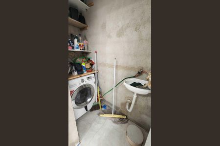 Casa para alugar com 384m², 4 quartos e 4 vagas Casa para alugar com 384m², 4 quartos e 4 vagasÁrea de Serviço