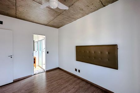 Apartamento para alugar com 70m², 2 quartos e 1 vaga Suíte