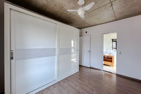 Apartamento para alugar com 70m², 2 quartos e 1 vaga Suíte