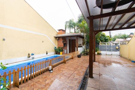 Casa à venda com 144m², 4 quartos e 2 vagasÁrea Externa