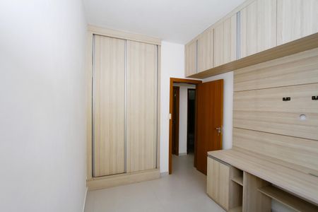 Apartamento para alugar com 75m², 3 quartos e 1 vagaQuarto 2