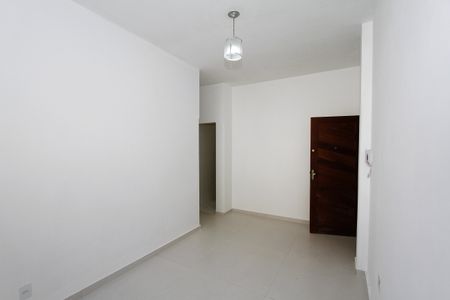Apartamento para alugar com 75m², 3 quartos e 1 vagaSala