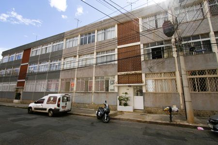Apartamento para alugar com 75m², 3 quartos e 1 vagaFachada