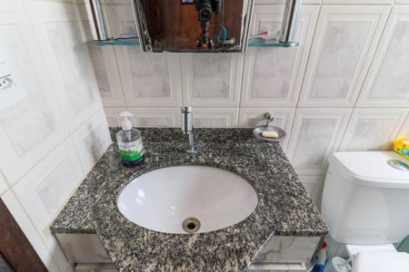 Casa para alugar com 200m², 3 quartos e 2 vagasBanheiro