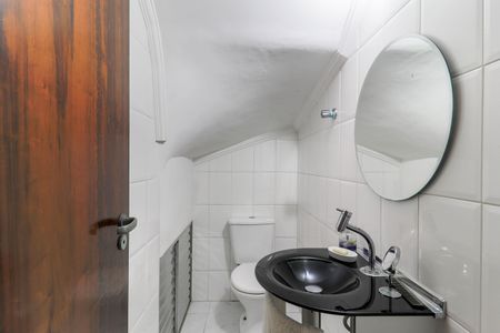 Casa para alugar com 200m², 3 quartos e 2 vagasLavabo