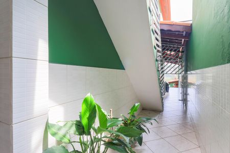 Casa para alugar com 200m², 3 quartos e 2 vagasCorredor Lateral