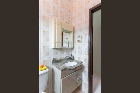 Casa para alugar com 200m², 3 quartos e 2 vagasBanheiro da Suíte