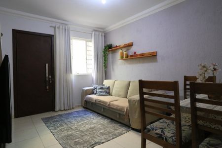 Casa à venda com 62m², 2 quartos e 1 vaga Casa à venda com 62m², 2 quartos e 1 vagaSala