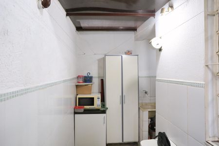 Casa à venda com 62m², 2 quartos e 1 vaga Casa à venda com 62m², 2 quartos e 1 vagaChurrasqueira e Área de Serviço