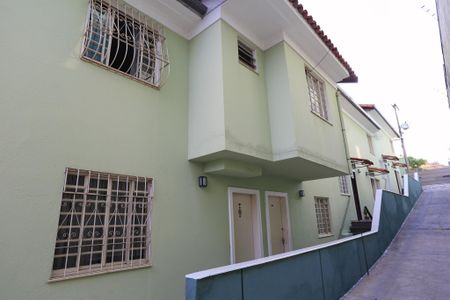 Casa à venda com 62m², 2 quartos e 1 vaga Casa à venda com 62m², 2 quartos e 1 vagaÁrea externa