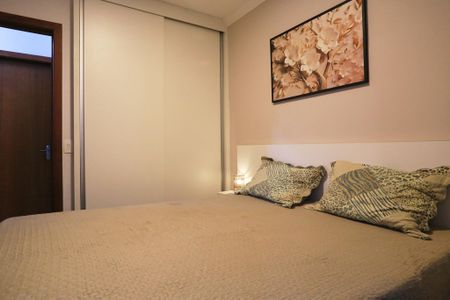 Casa à venda com 62m², 2 quartos e 1 vaga Casa à venda com 62m², 2 quartos e 1 vagaQuarto