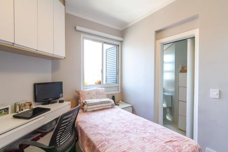 Apartamento à venda com 138m², 6 quartos e 2 vagasSuíte 3