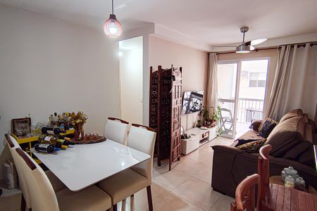 Sala de apartamento à venda com 2 quartos, 59m² em Taquara, Rio de Janeiro