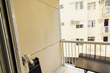 Apartamento à venda com 59m², 2 quartos e 1 vaga Apartamento à venda com 59m², 2 quartos e 1 vagaVaranda da Sala