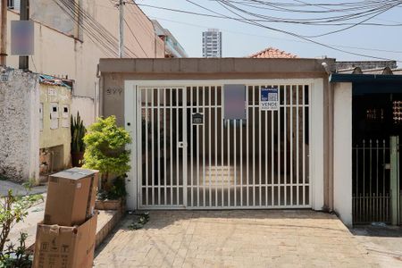 Casa à venda com 125m², 2 quartos e 1 vagaFachada