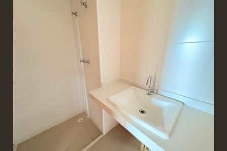 Apartamento à venda com 95m², 2 quartos e 2 vagasBanheiro Social