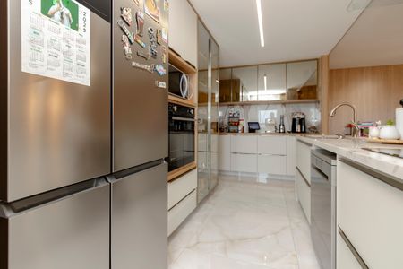 Apartamento à venda com 136m², 3 quartos e 2 vagasCozinha