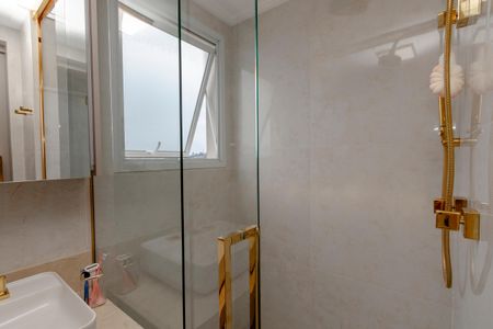 Apartamento à venda com 136m², 3 quartos e 2 vagasBanheiro da Suíte 1