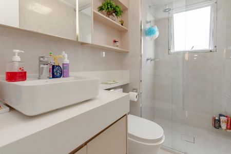 Apartamento à venda com 136m², 3 quartos e 2 vagasBanheiro da Suíte 2