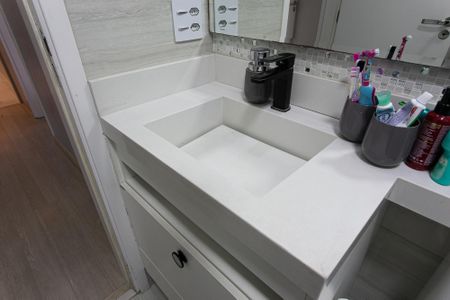 Apartamento à venda com 123m², 3 quartos e 2 vagasBanheiro Social