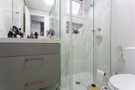 Apartamento à venda com 123m², 3 quartos e 2 vagasBanheiro da Suíte