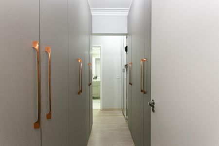 Apartamento à venda com 123m², 3 quartos e 2 vagasCloset da Suíte