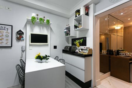 Apartamento à venda com 123m², 3 quartos e 2 vagasCozinha