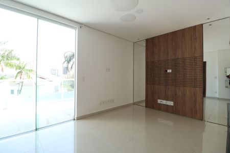 Casa de condomínio para alugar com 300m², 3 quartos e 4 vagasSala 2