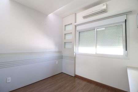 Casa de condomínio para alugar com 300m², 3 quartos e 4 vagasQuarto 2