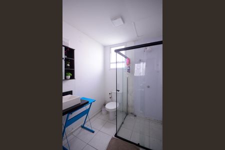 Apartamento para alugar com 44m², 2 quartos e sem vagaBanheiro