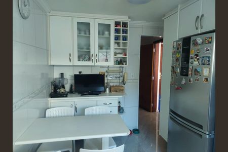 Casa à venda com 159m², 3 quartos e 3 vagas