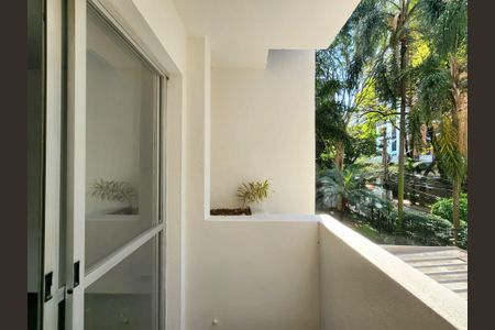 Varanda de apartamento à venda com 2 quartos, 51m² em Moema, São Paulo