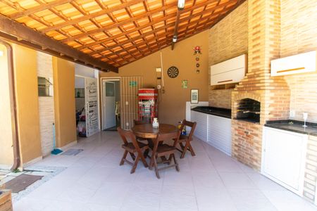 Casa para alugar com 450m², 3 quartos e 2 vagasÁrea externa