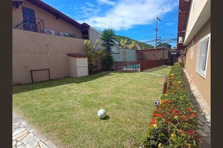 Casa para alugar com 450m², 3 quartos e 2 vagasÁrea externa