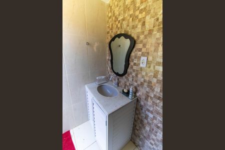 Casa para alugar com 450m², 3 quartos e 2 vagasBanheiro Externo